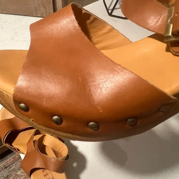 Kork-Ease Brown Leather Sandals with Cork Footbed - Picture 9 of 10